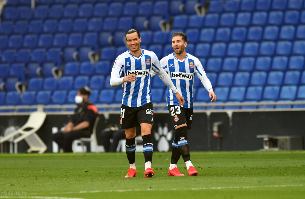 kaiyun.com-窗口期华盛顿奇才调整名单：西甲节点到来，球迷炸锅，身体对抗强度拉满 